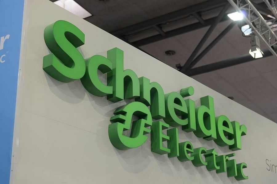 Schneider group. Schneider Electric офис. Шнайдер Россия. Пломба Schneider Electric. Кашаев Шнайдер электрик.