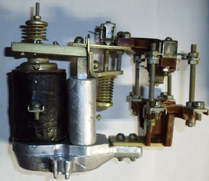 Реле электромагнитные постоянного тока серии РЭВ-812